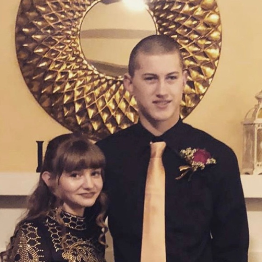 Meet your Posher, Zachary